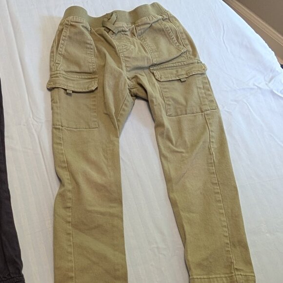 7 For All Mankind Boys Size 5 Khaki Cargo Pants Utility Pockets Drawstring Waist - Picture 1 of 5
